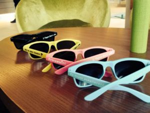 bedruckte Sonnenbrille mit Logo selbst gestalten & selbst designen | Werbeartikel | Promobrille