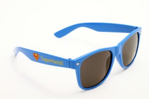 bedruckte Sonnenbrille mit Logo selbst gestalten & selbst designen | Werbeartikel | Promobrille