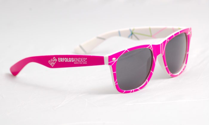 bedruckte Sonnenbrille mit Logo selbst gestalten & selbst designen | Werbeartikel | Promobrille